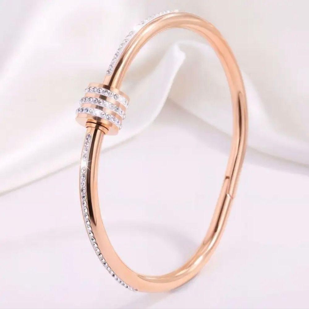 Rose Gold Luxury Diamond Bangle Bracelet